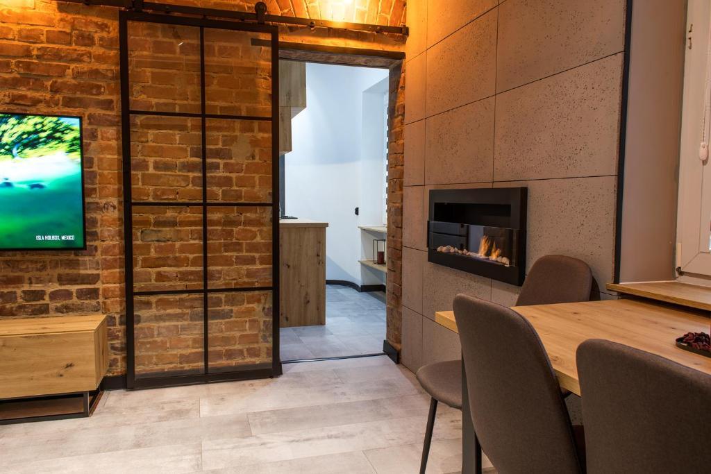 Apartament Black Loft Nysa Esterno foto